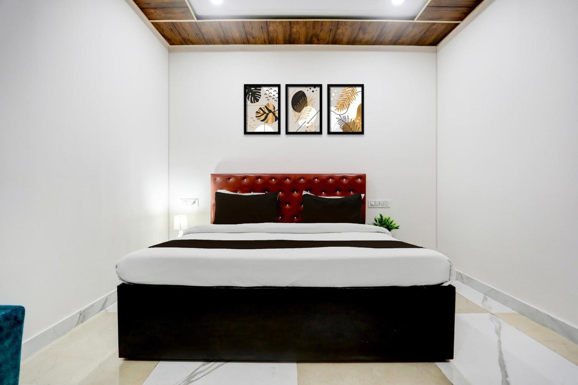 Super Townhouse Gida Near Rto Office Hotel Gorakhpur Luaran gambar