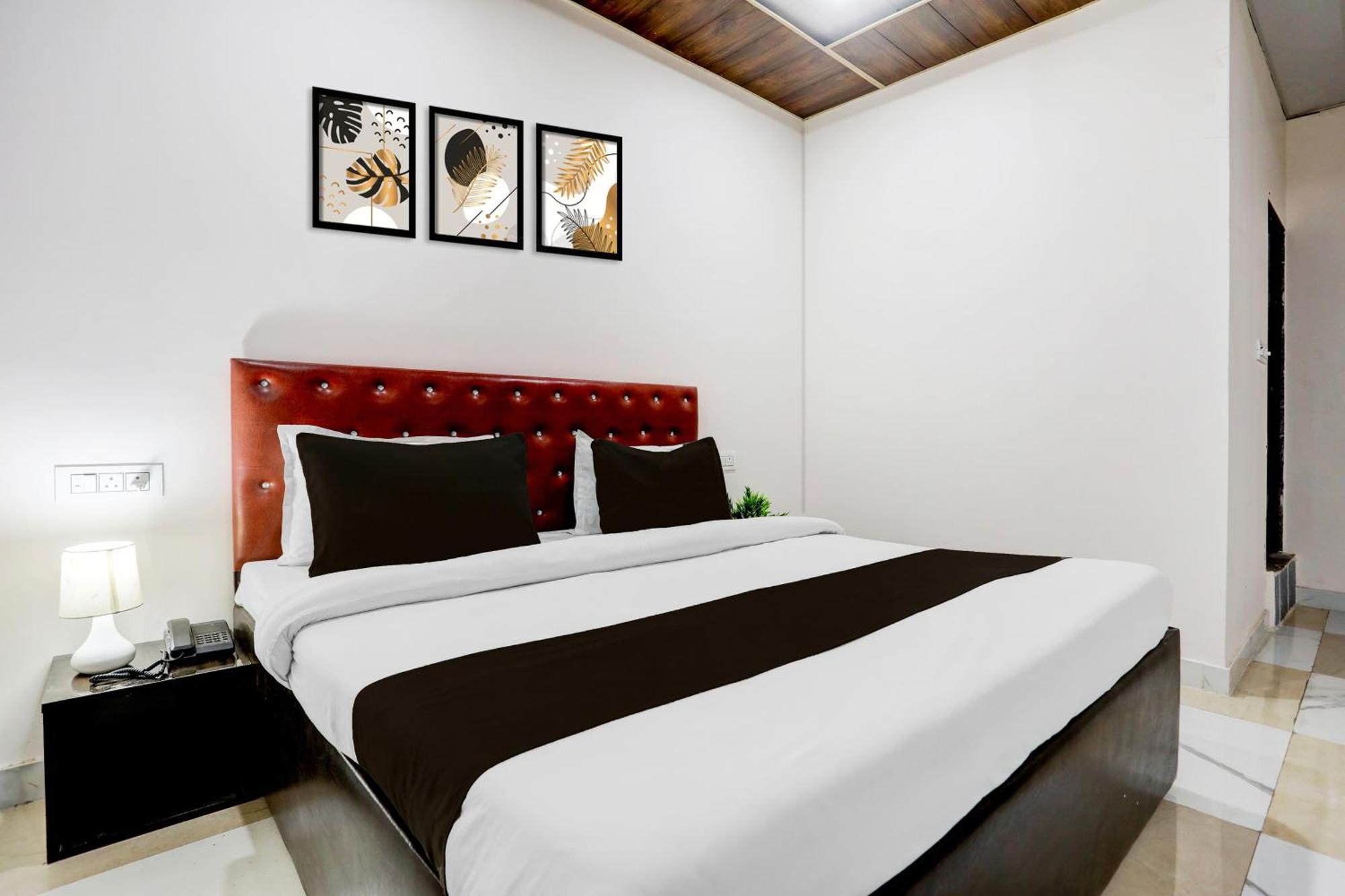 Super Townhouse Gida Near Rto Office Hotel Gorakhpur Luaran gambar